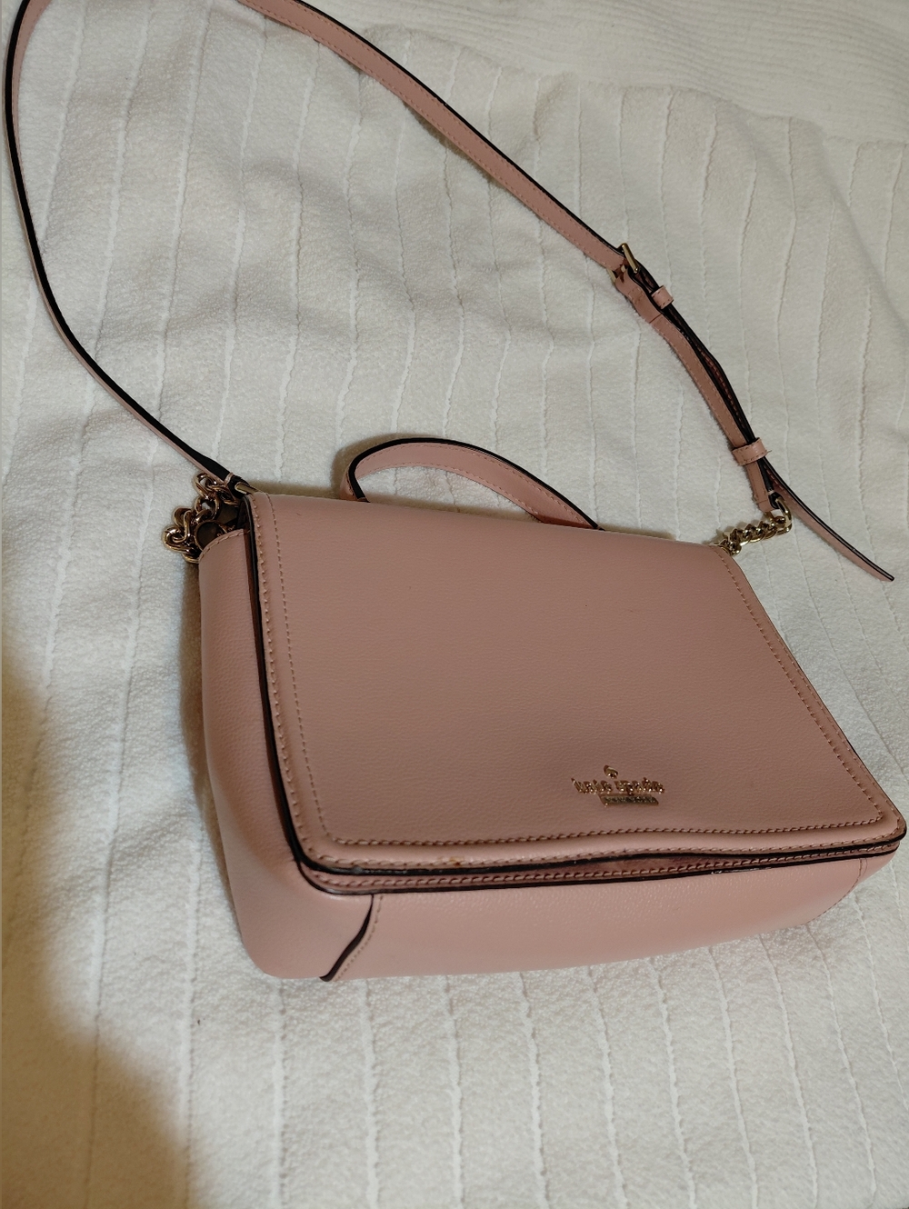Kate Spades Patterson Drive Maisie Cross Body Bag